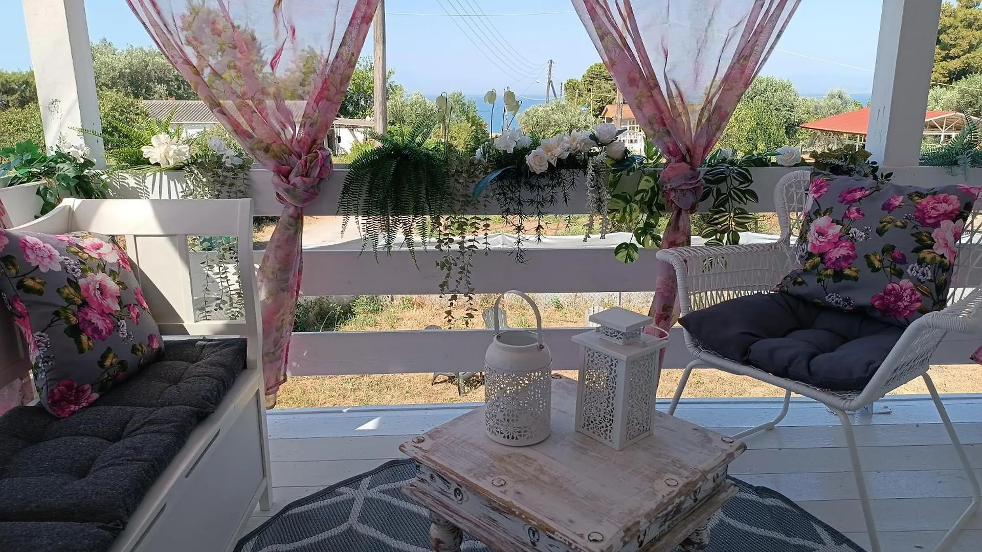 Vintage Cottage By The Sea Epanomi 0*,  Řecko